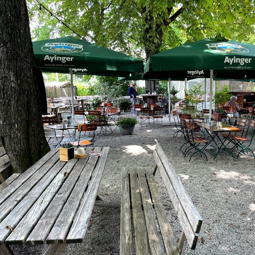 Restaurant "Dicke Sophie" in München