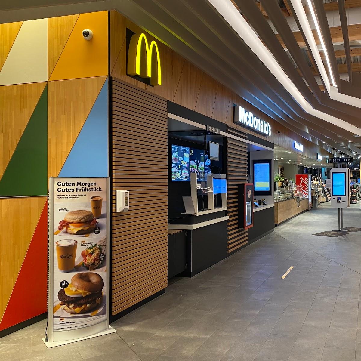 Restaurant "McDonald‘s" in Vaterstetten