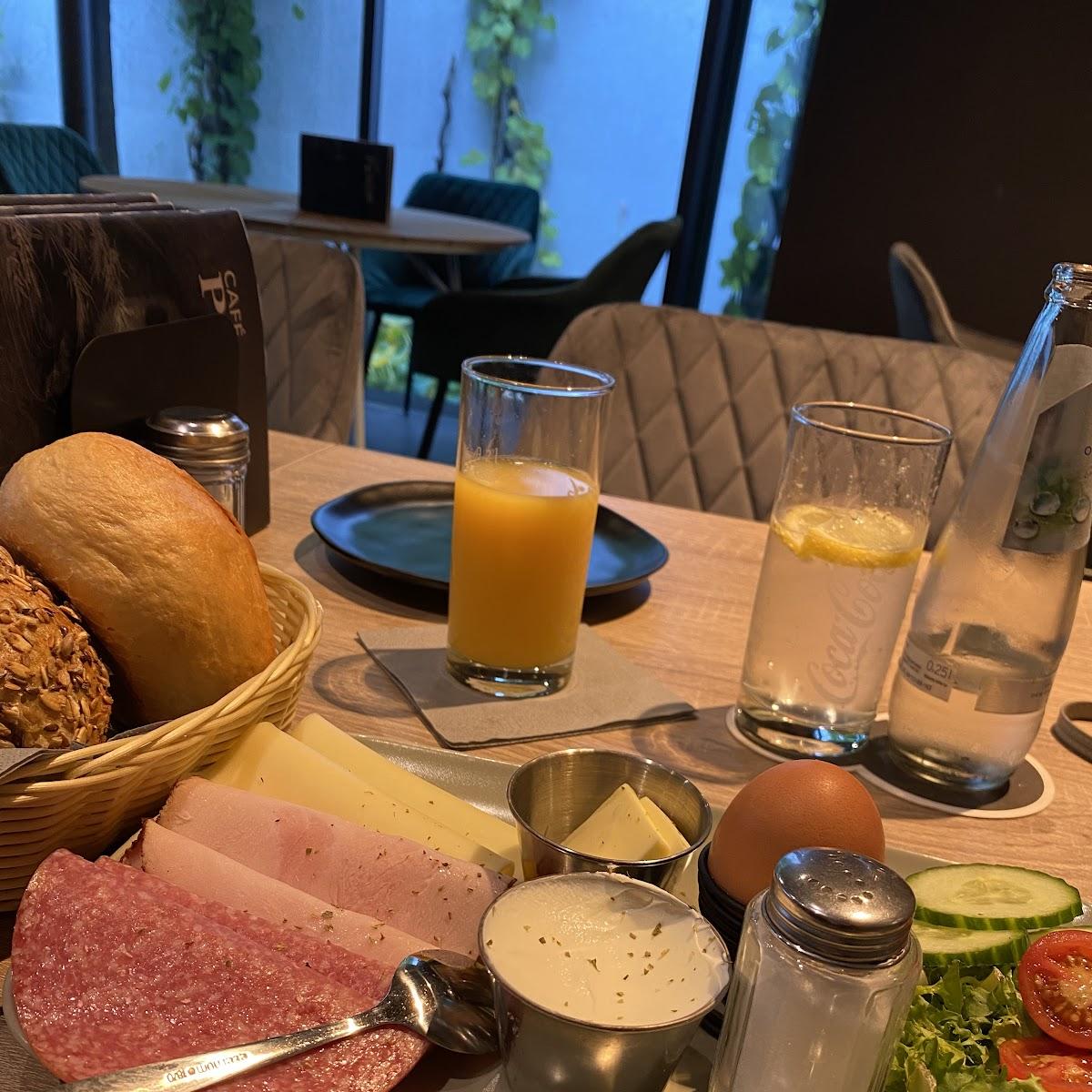 Restaurant "Café Panda" in Hünfeld