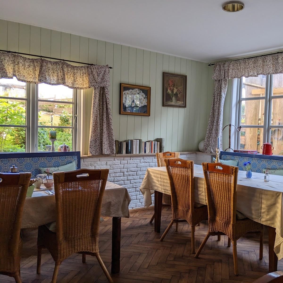 Restaurant "Lindenhof ChezArtistes" in Loose