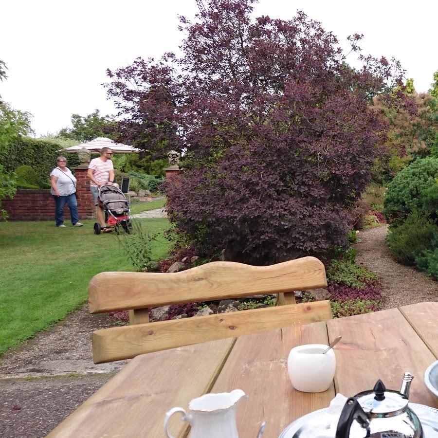 Restaurant "Landhof Tausendschön" in Apen