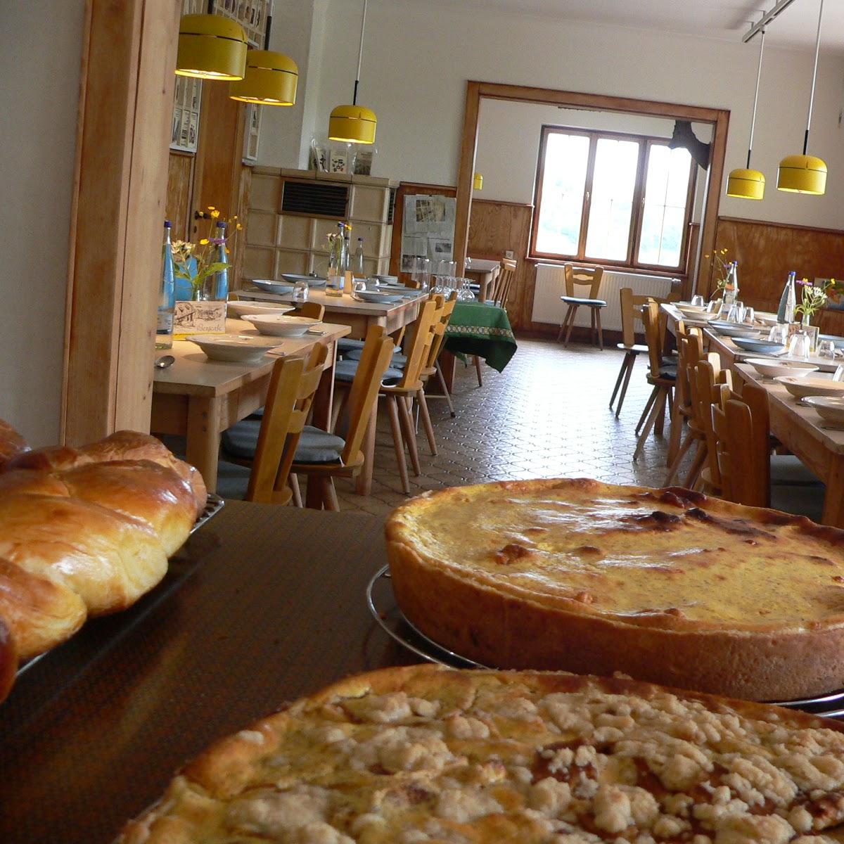 Restaurant "Bergcafe Reusten Fr-S0 10°°-20°°" in Ammerbuch