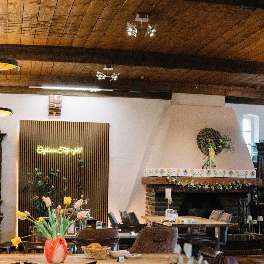 Restaurant "Café zum Tulpenfeld" in Korschenbroich