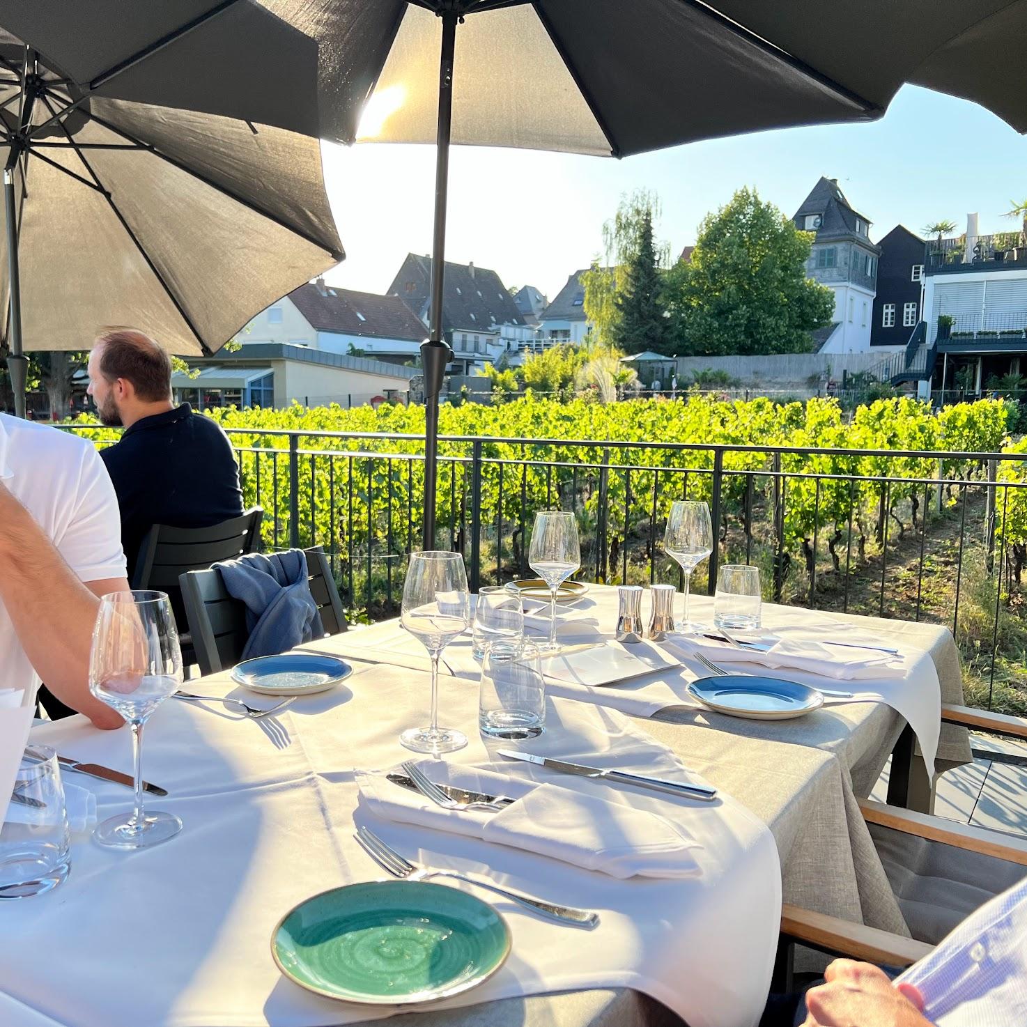 Restaurant "Graues Haus (Ältestes Steinhaus Deutschlands)" in Oestrich-Winkel