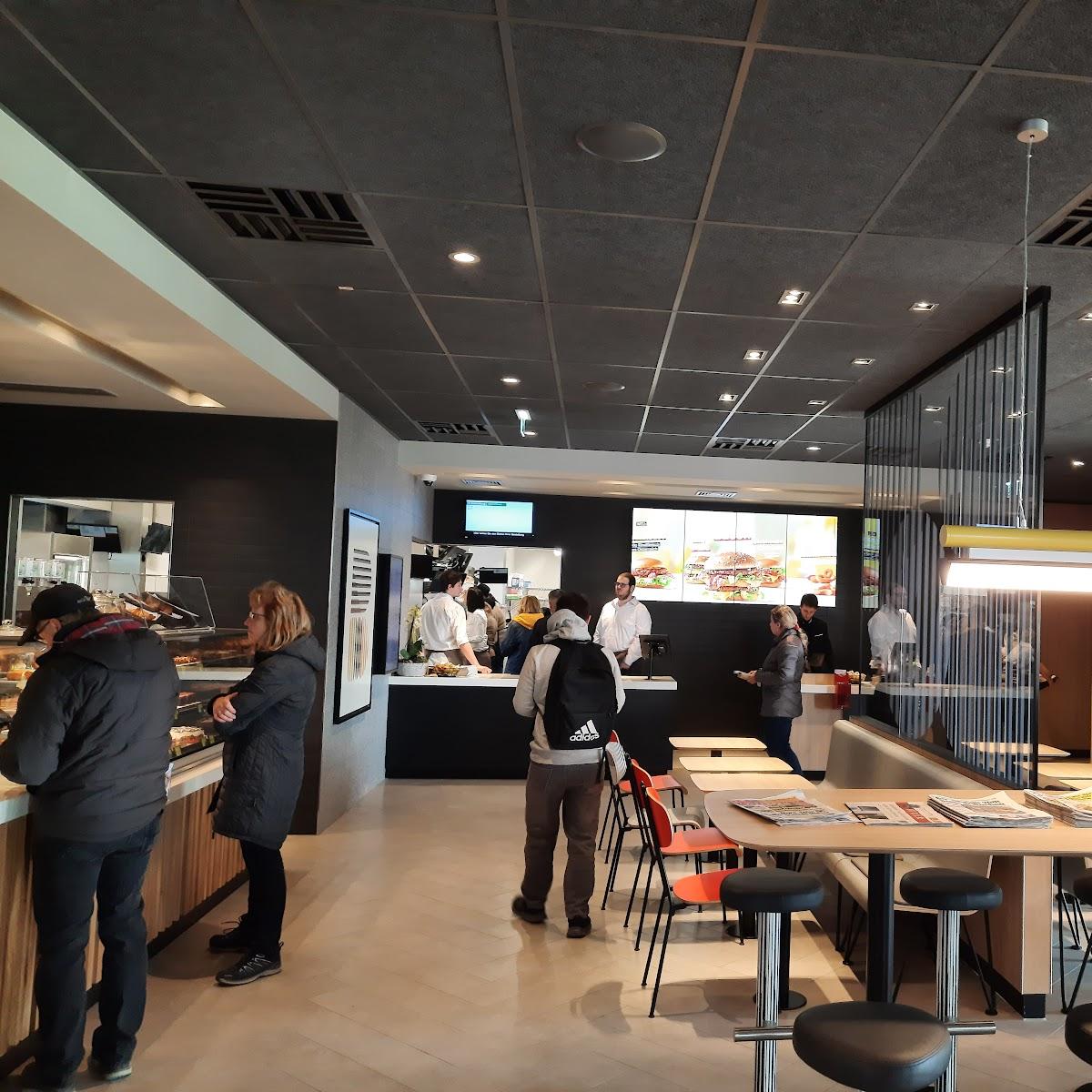 Restaurant "McDonald