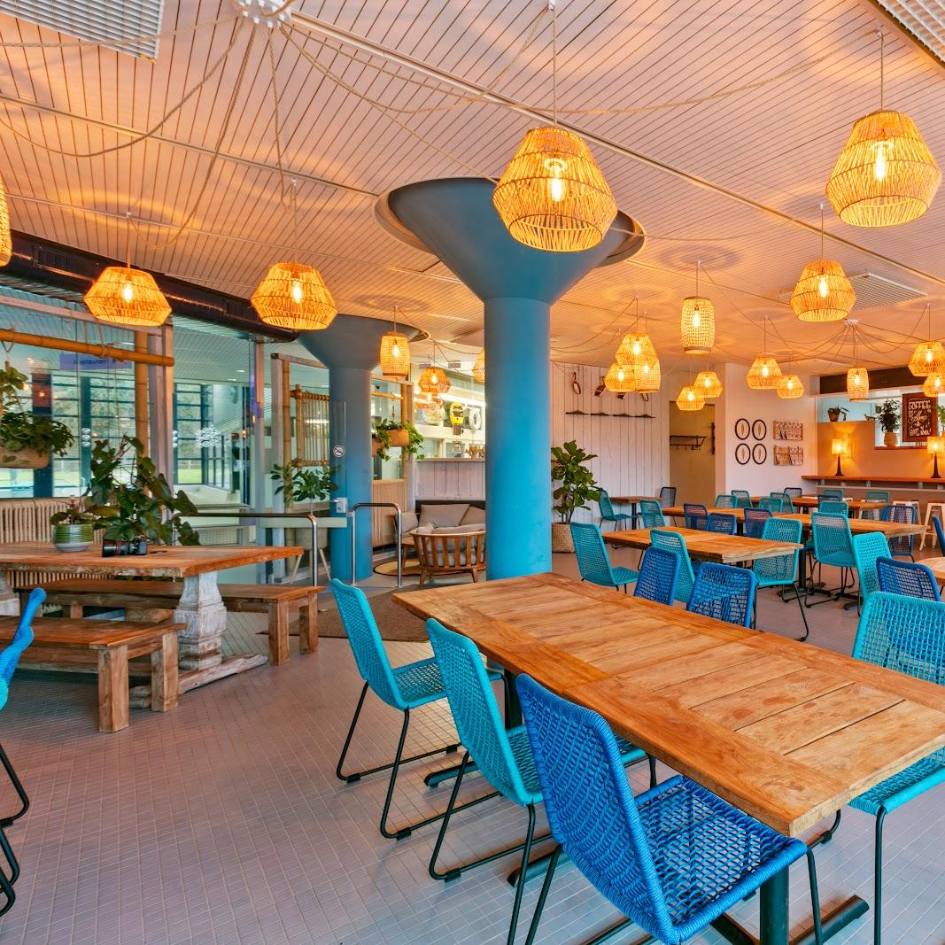 Restaurant "Beach House Delfin" in Baar