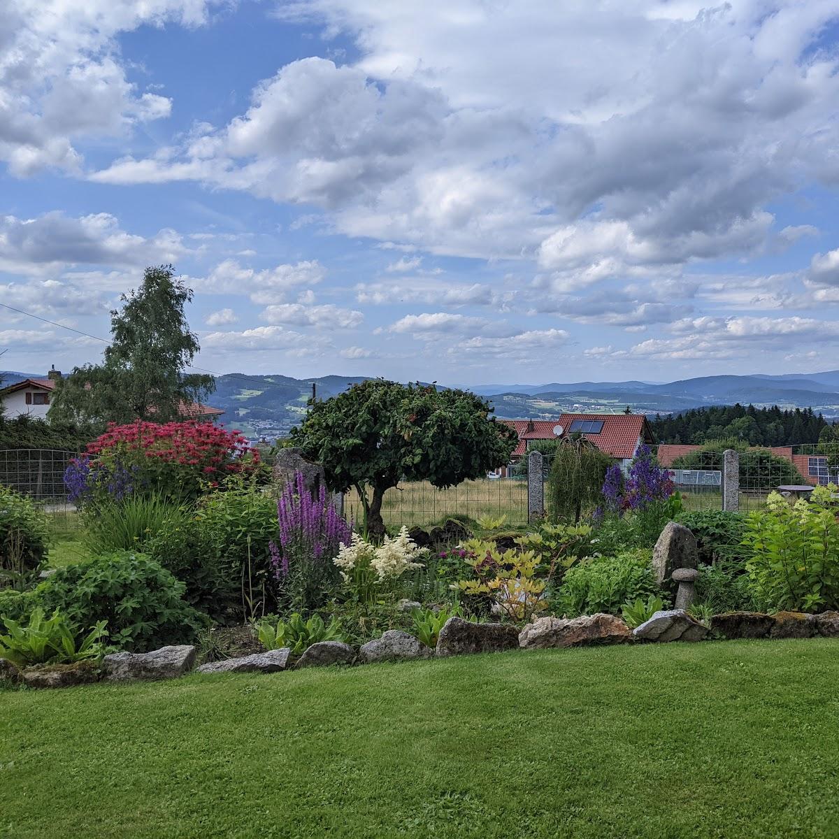 Restaurant "Pension-Cafe Riedl" in Zachenberg