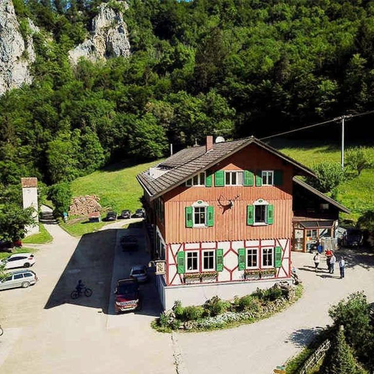 Restaurant "Gasthof Jägerhaus" in Fridingen an der Donau