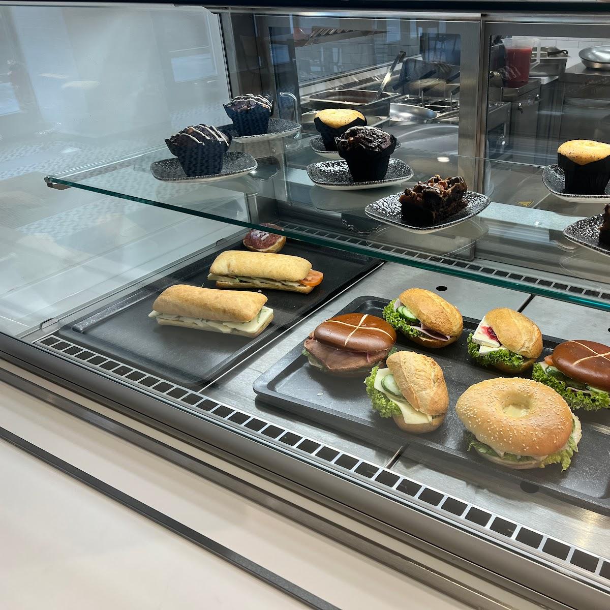 Restaurant "Hafenkombüse" in Hamburg