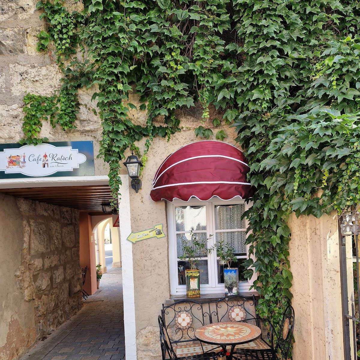 Restaurant "Café Ratsch am Turm" in Oettingen in Bayern