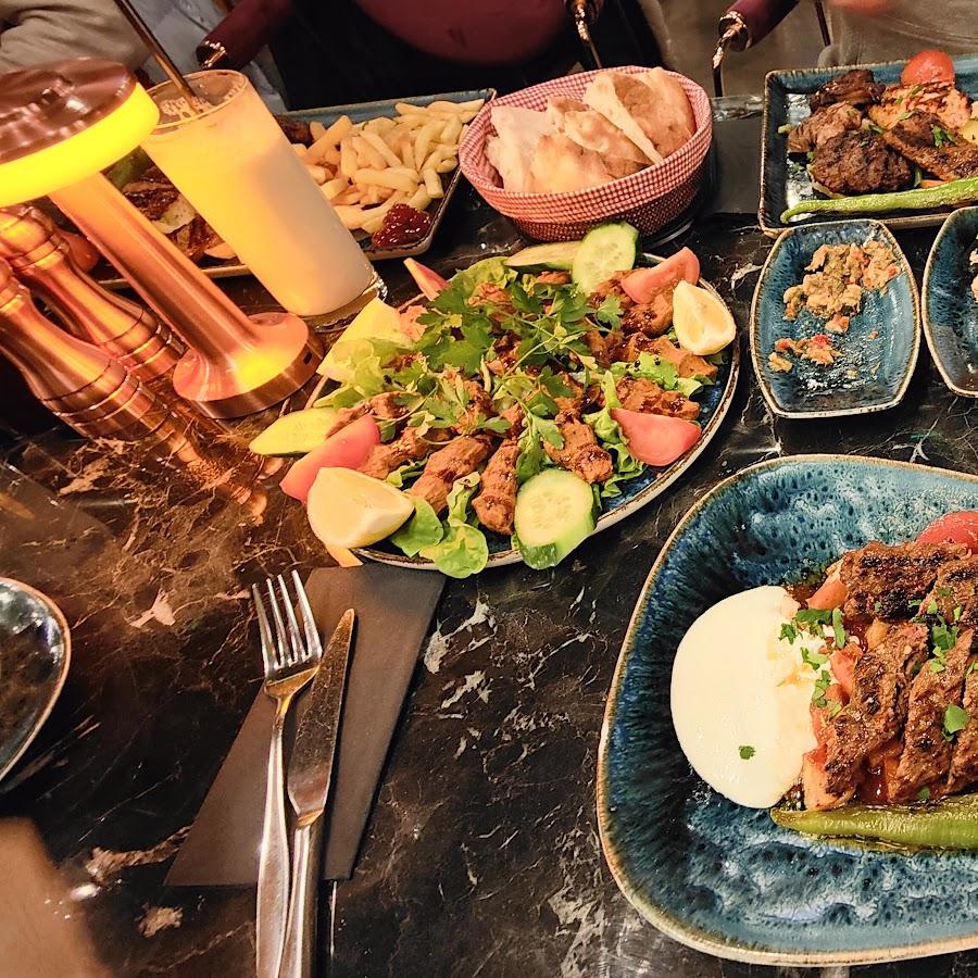 Restaurant "Arkadasch Restaurant & Lounge" in Esslingen am Neckar