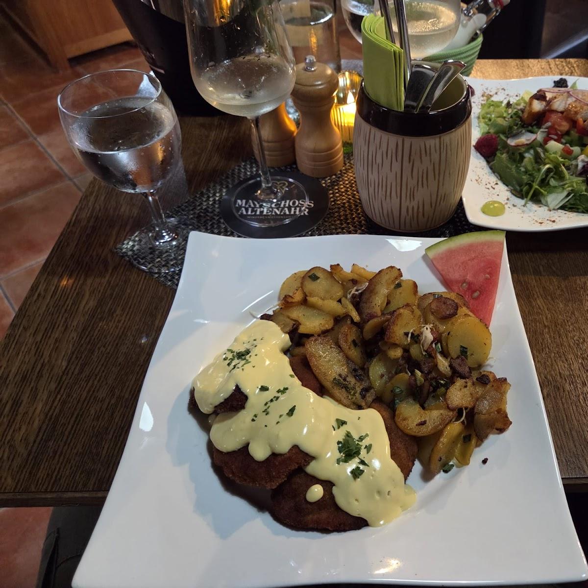 Restaurant "Klause zur Burgwiese" in Mayschoß