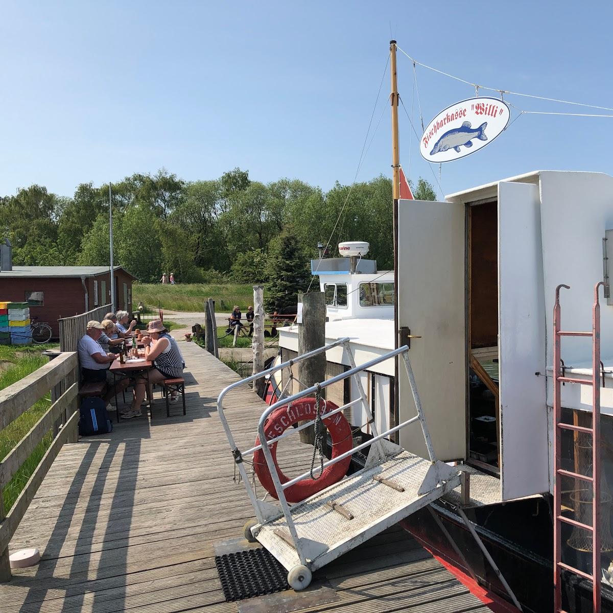 Restaurant "Fischbarkasse Willi" in Insel Hiddensee