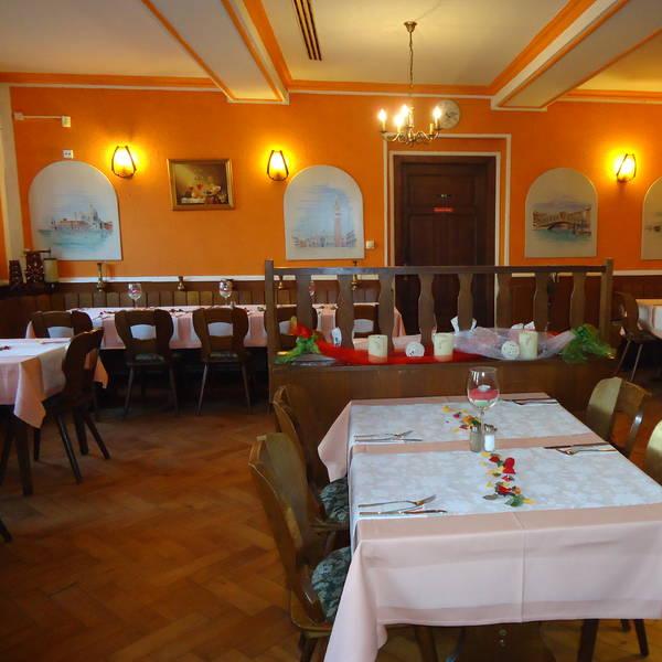 Restaurant "Ristorante & Pizzeria Rialto im Ratskeller" in Schloßvippach