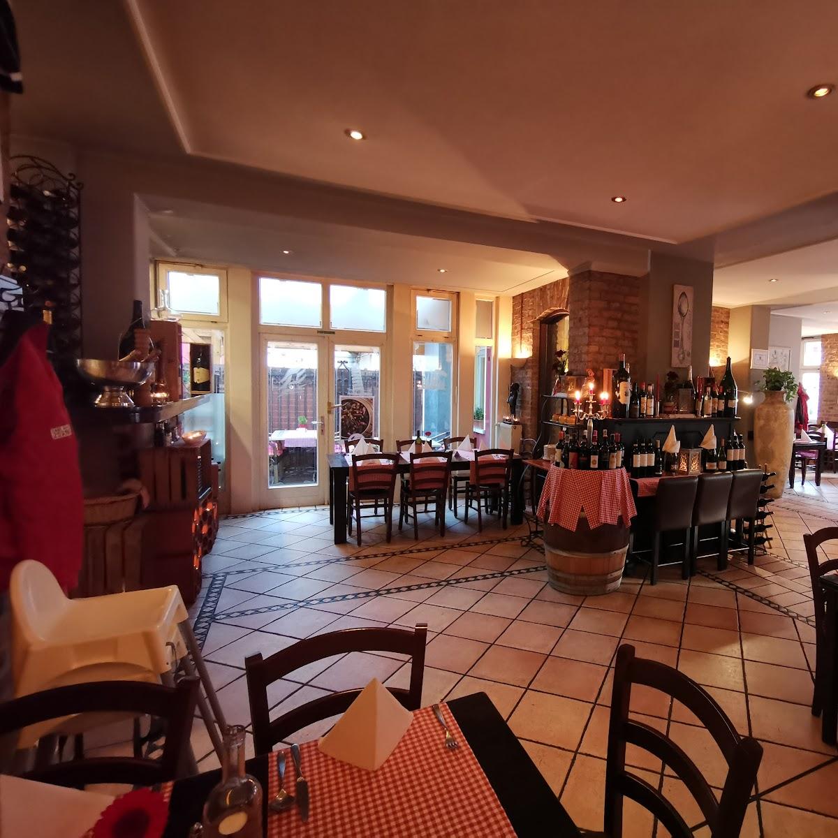 Restaurant "Piazza Italia" in Neuruppin