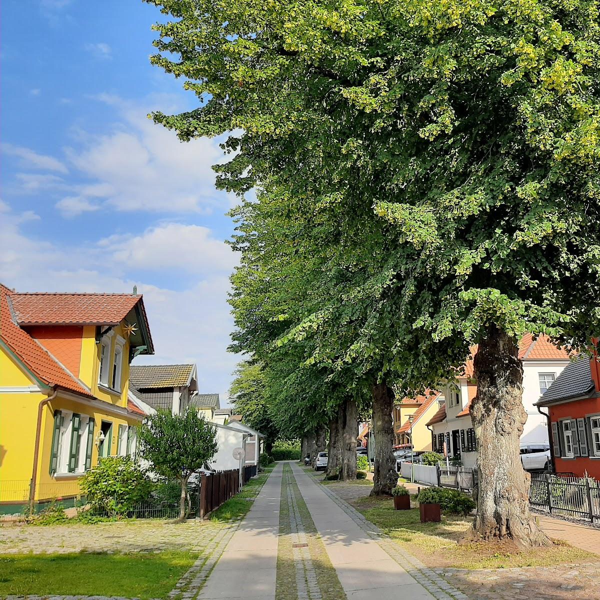 Restaurant "- FeWo Haus Ankerplatz" in Wustrow