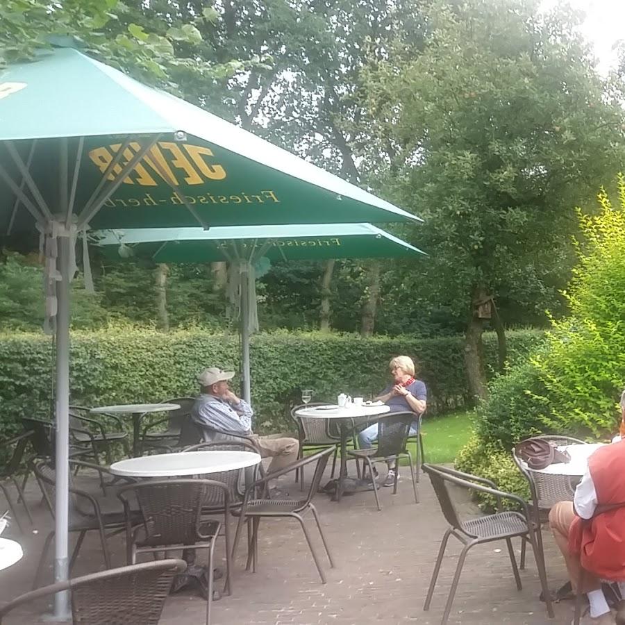 Restaurant "Bahnhof Strackholt 1900 Cafe Kneipe" in Großefehn
