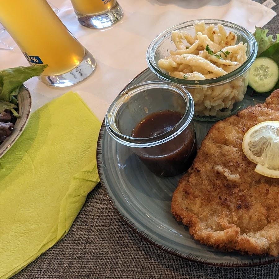 Restaurant "Halbzeit - Die Schnitzelfaktur" in Bietigheim