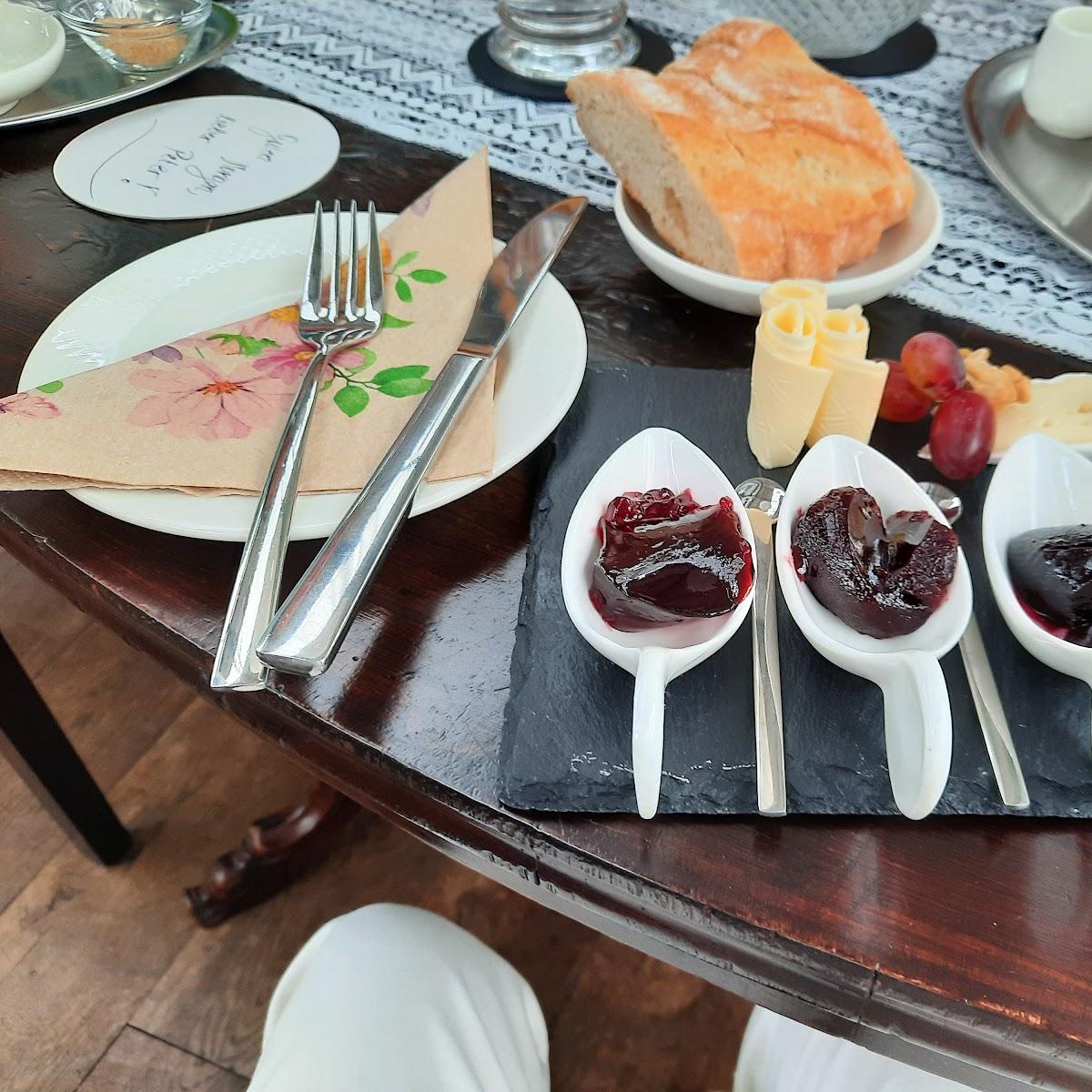 Restaurant "Café ZeitGenuss" in Wasserliesch