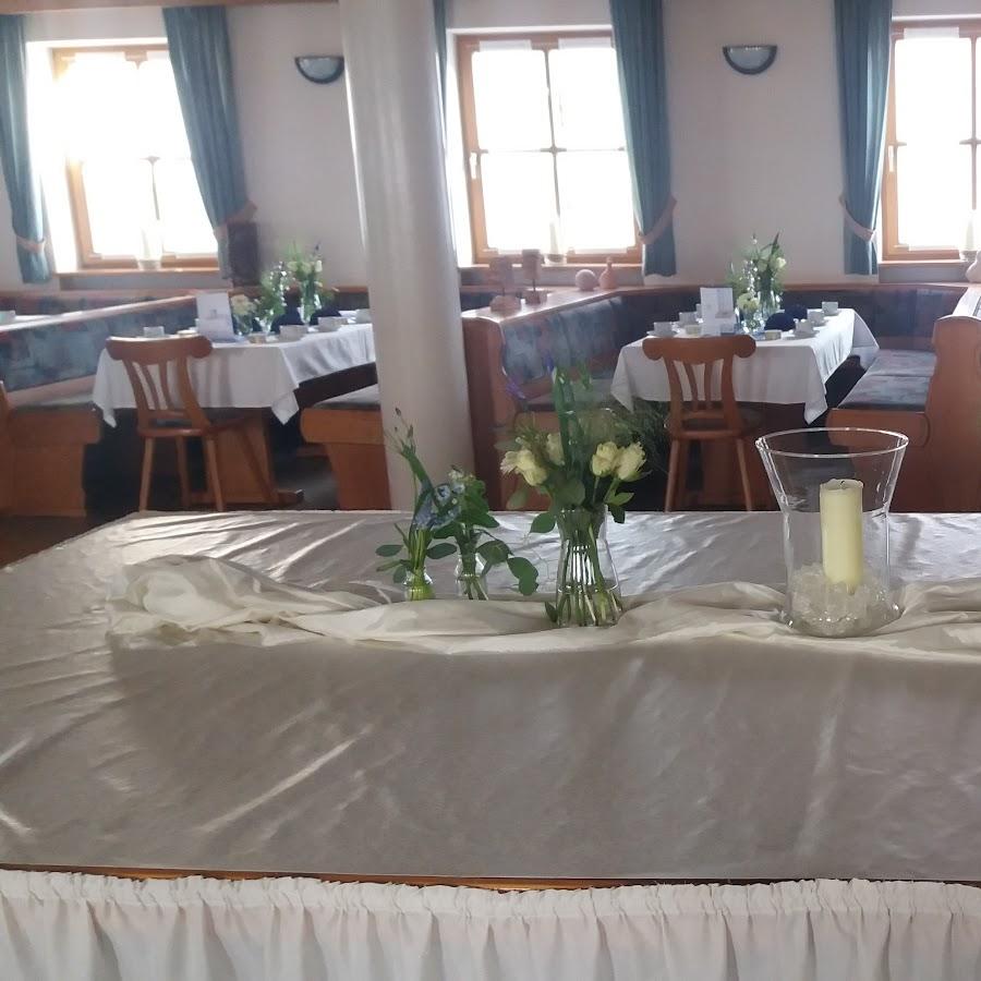 Restaurant "Jakob Kreitmayr Gaststätte" in Hohenwart