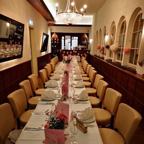 Restaurant "Looß Kulinarisches GmbH &Co KG" in Stuttgart