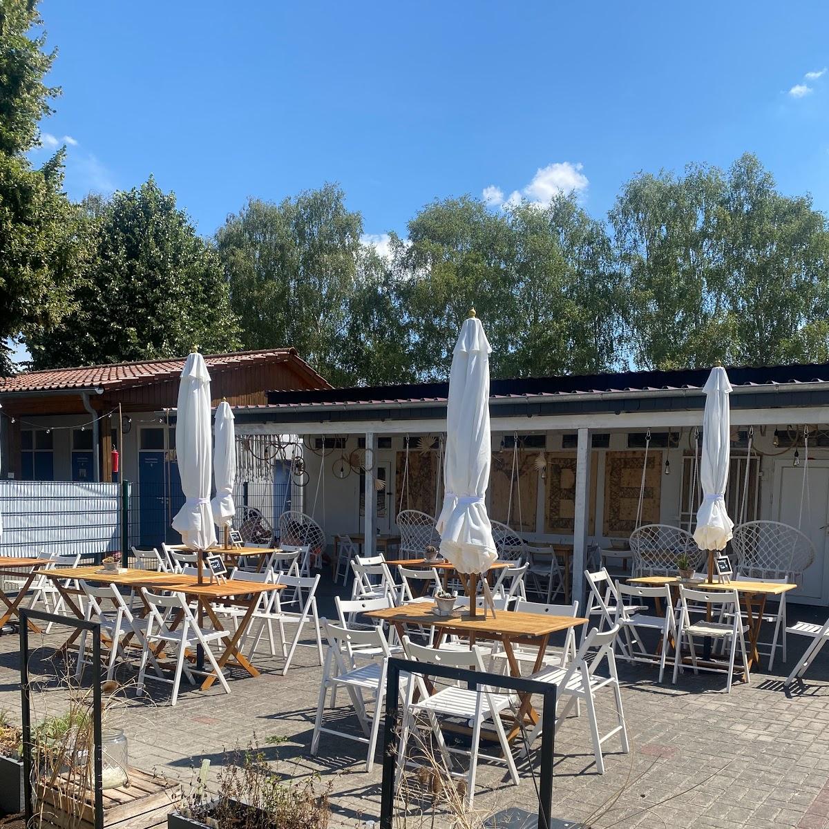 Restaurant "MAYBE" in Kindelbrück