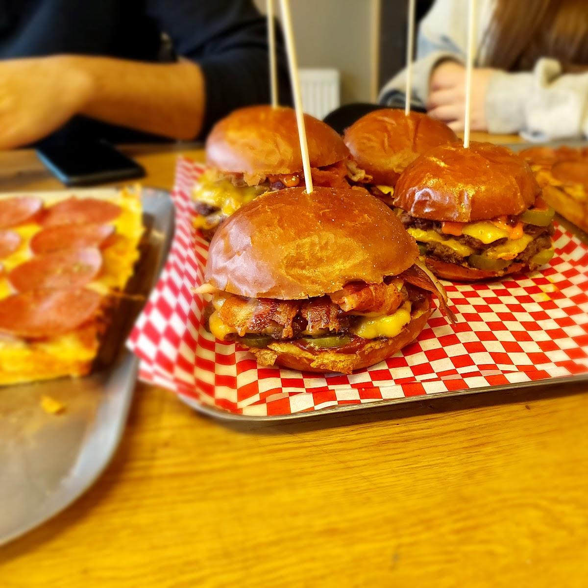 Restaurant "ATAWICH" in Hürth