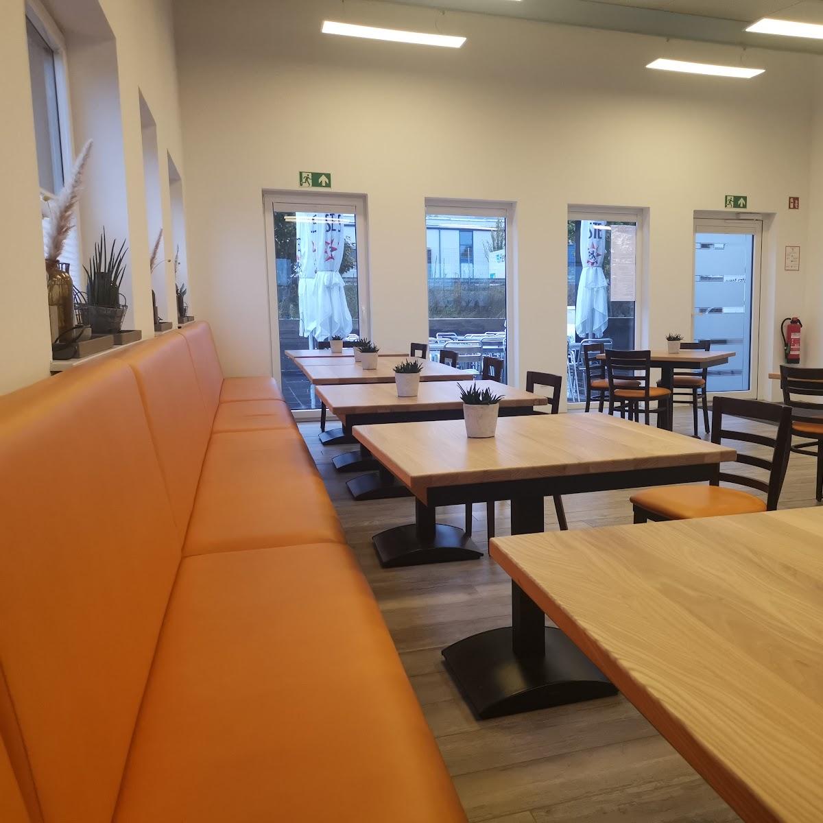 Restaurant "Imbiss lenarzFood" in Nerdlen