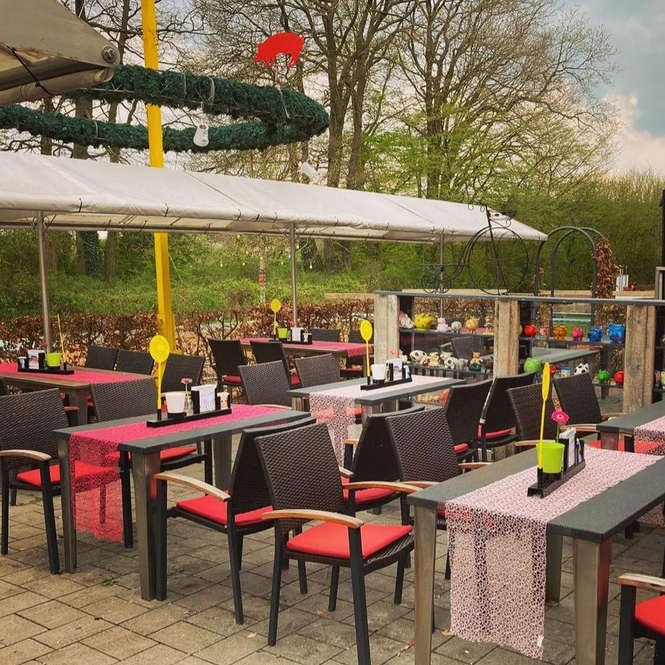 Restaurant "Bahnhofscafe -Laer" in Horstmar