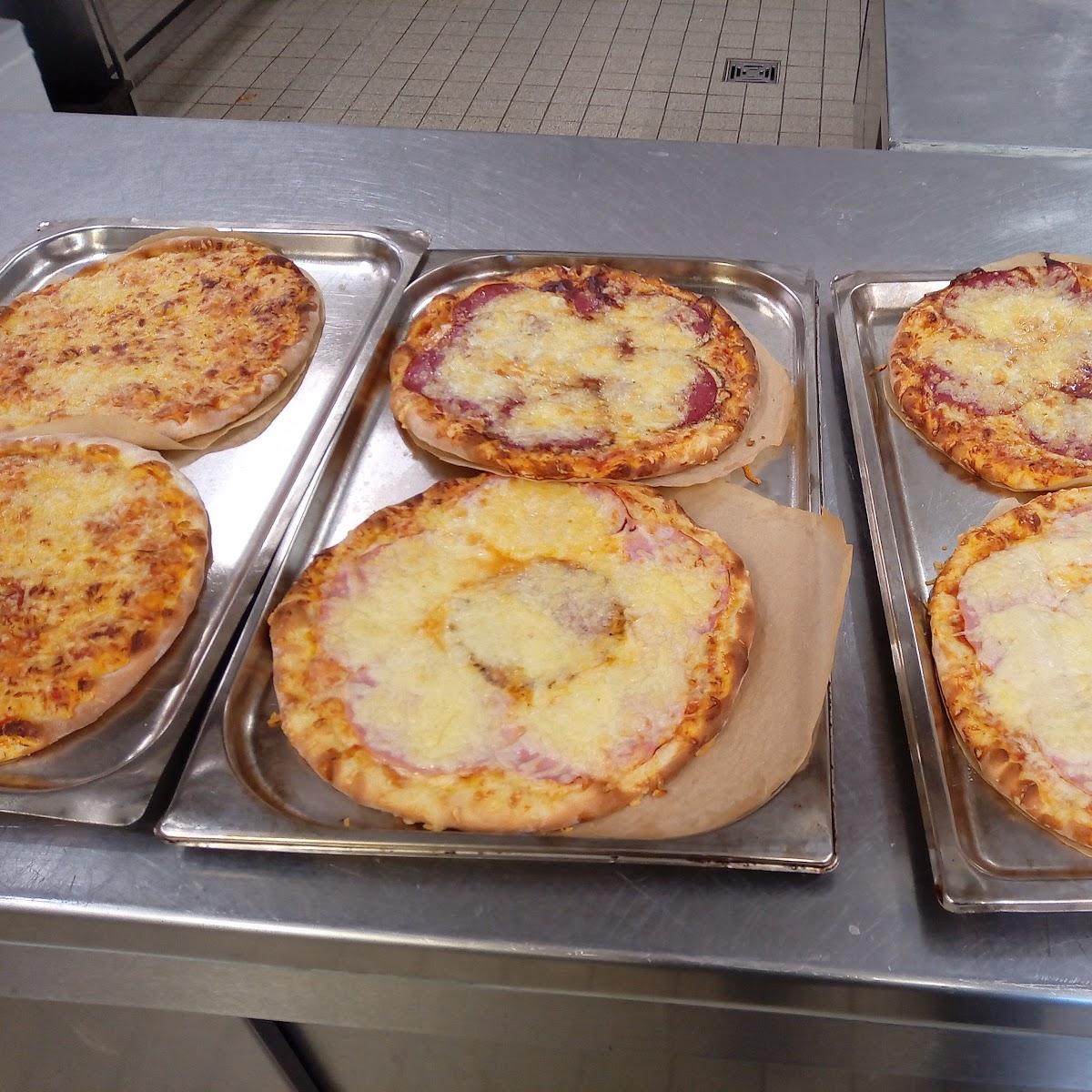 Restaurant "Pizza Express und Pasta Galerie" in Volkmarsen