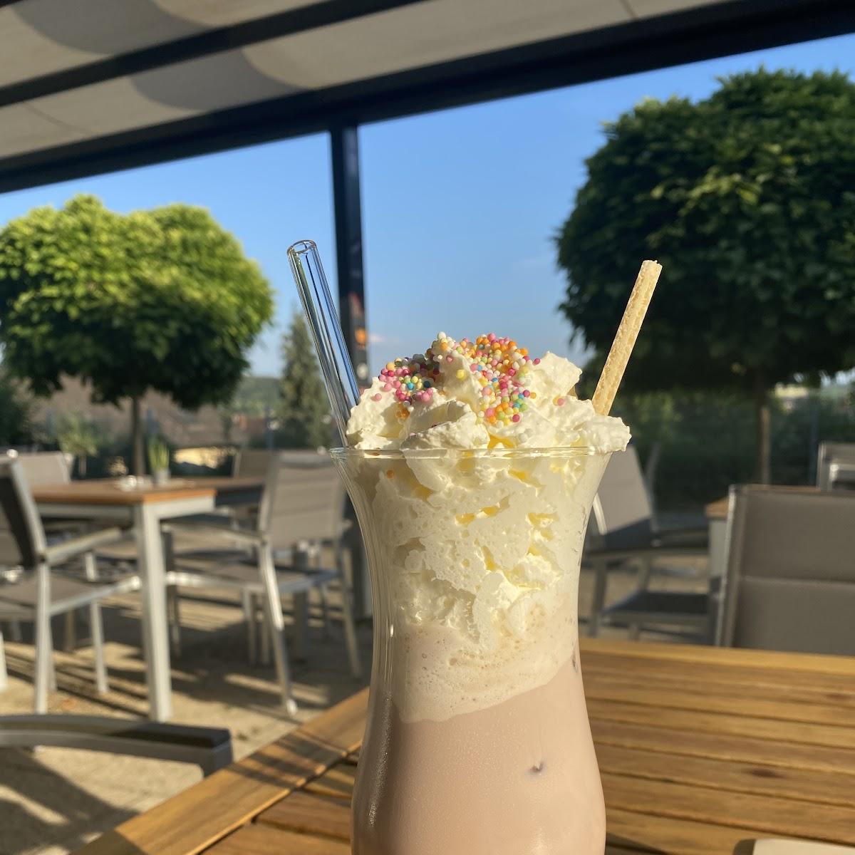 Restaurant "Orangerie Biergarten Lounge" in Gundelsheim