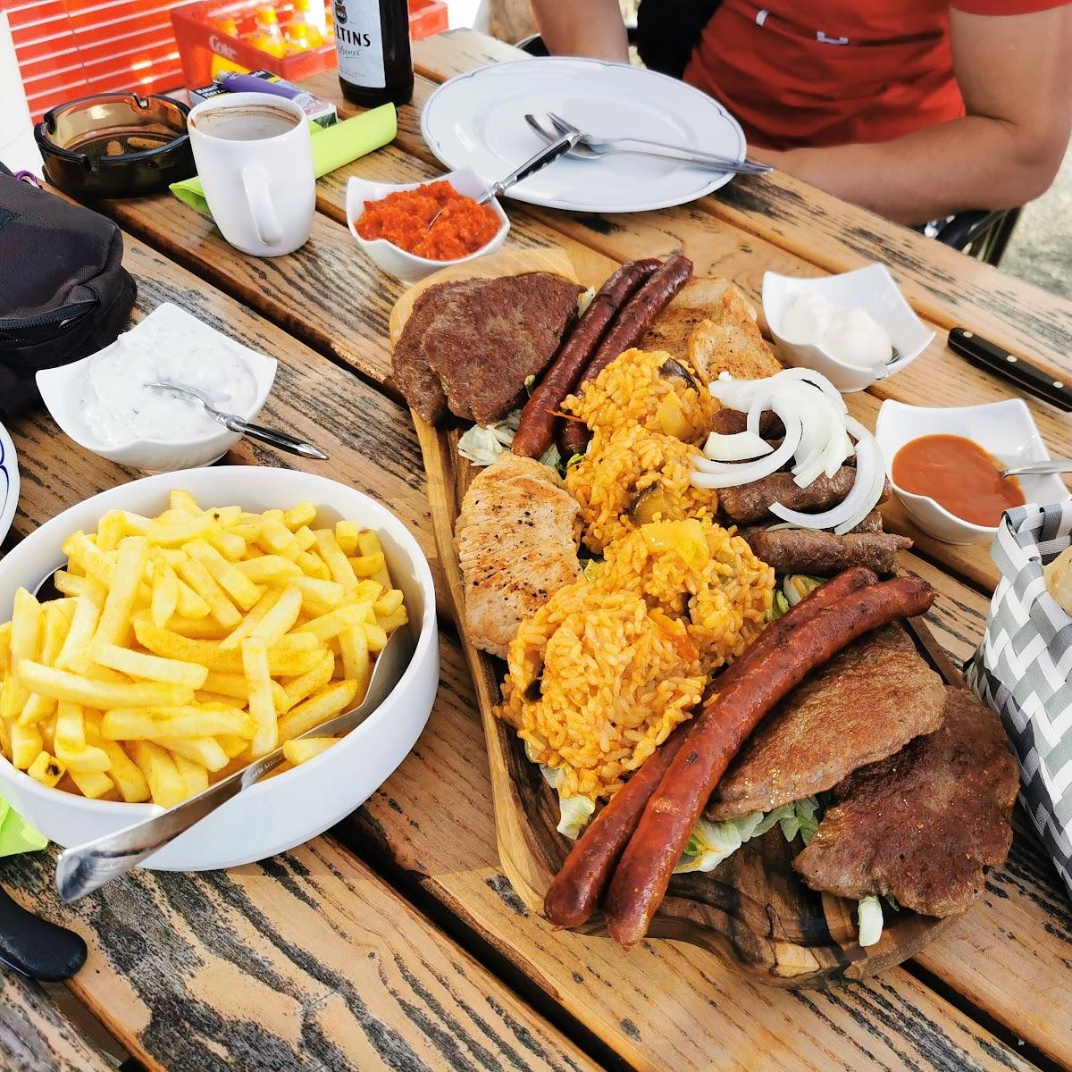 Restaurant "Grill Imbiss bei Milan" in Korbach