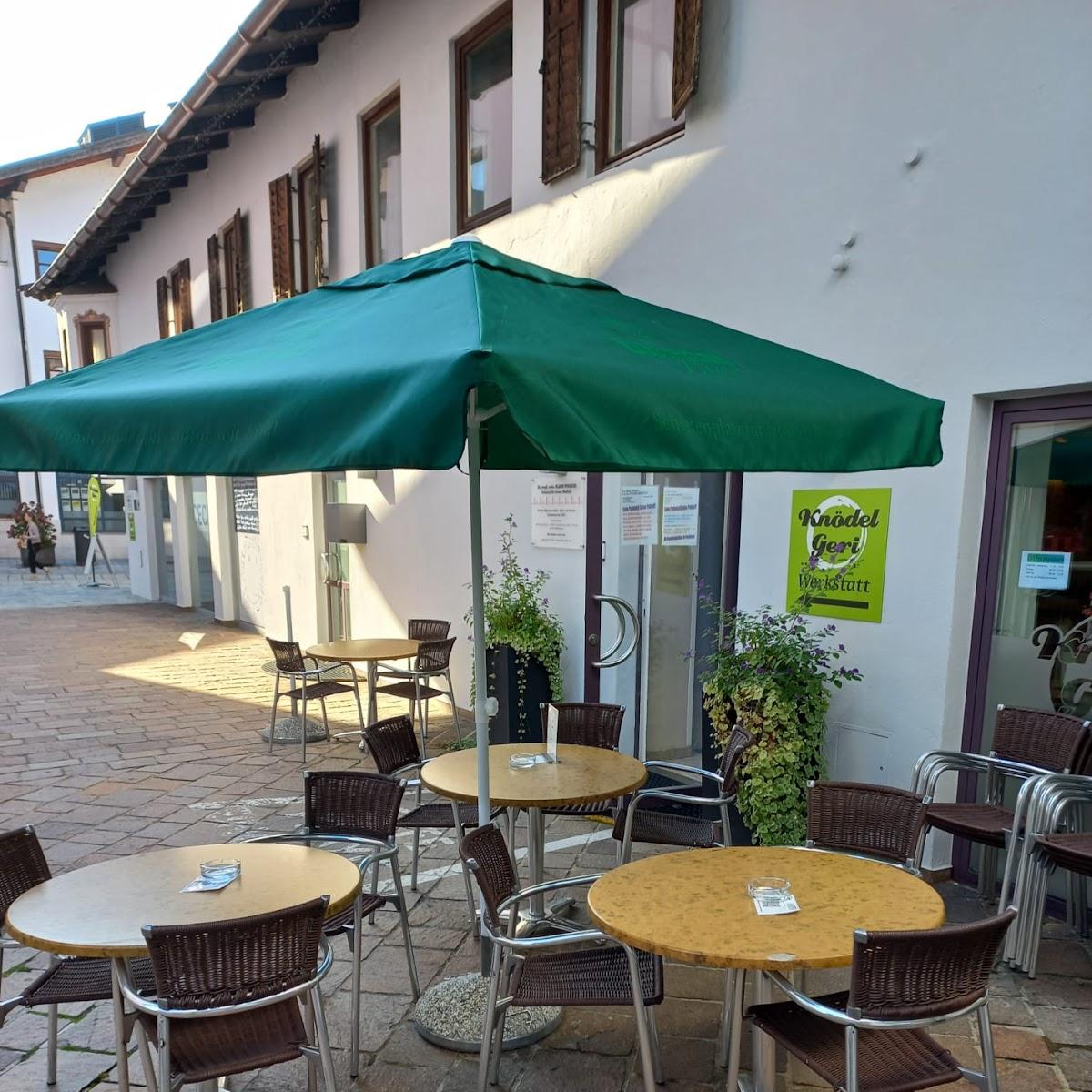 Restaurant "Knödel Geri St. Johann" in Sankt Johann in Tirol