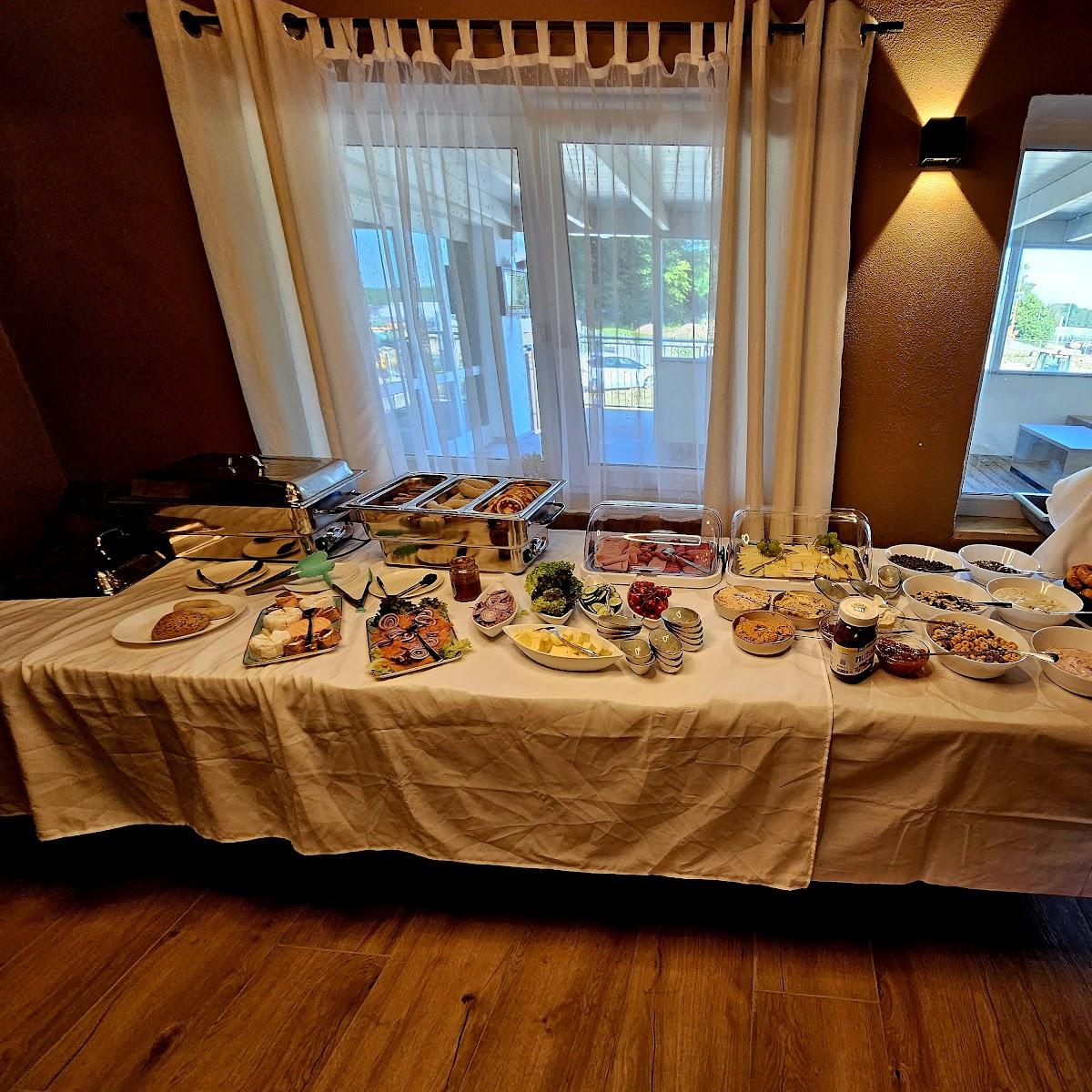 Restaurant "Gasthof Engel" in Pyrbaum