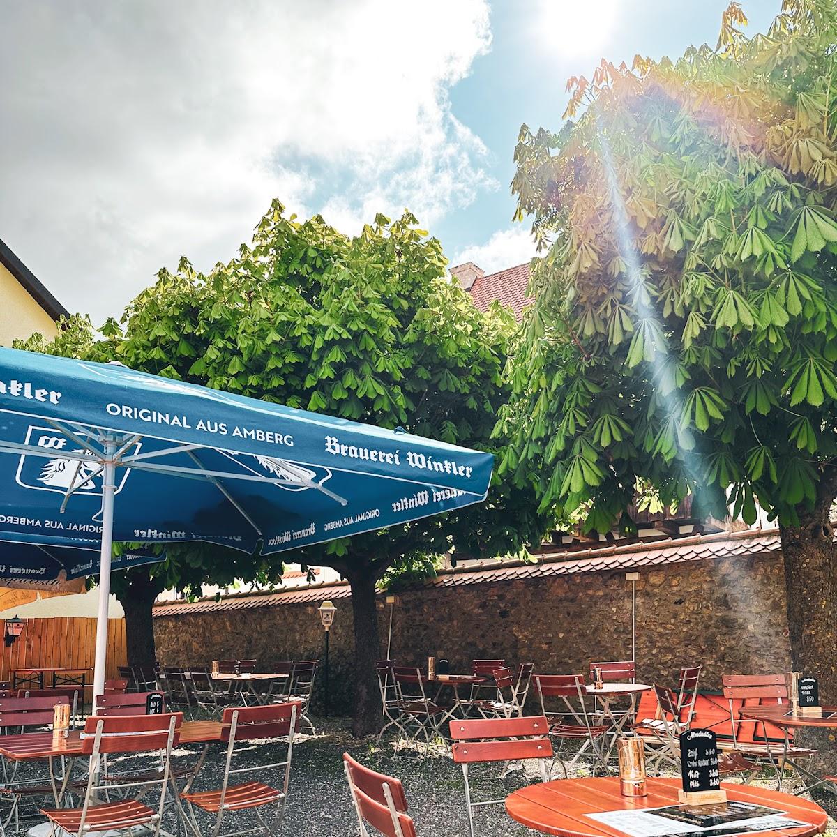 Restaurant "Biersacks Destillerie Biergarten" in Sulzbach-Rosenberg