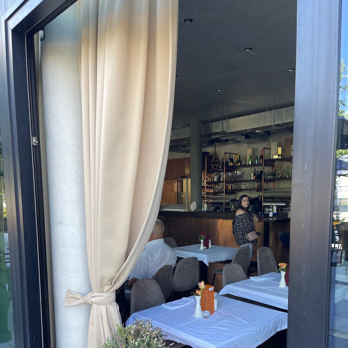 Restaurant "Osteria Il Diamante" in Unterföhring