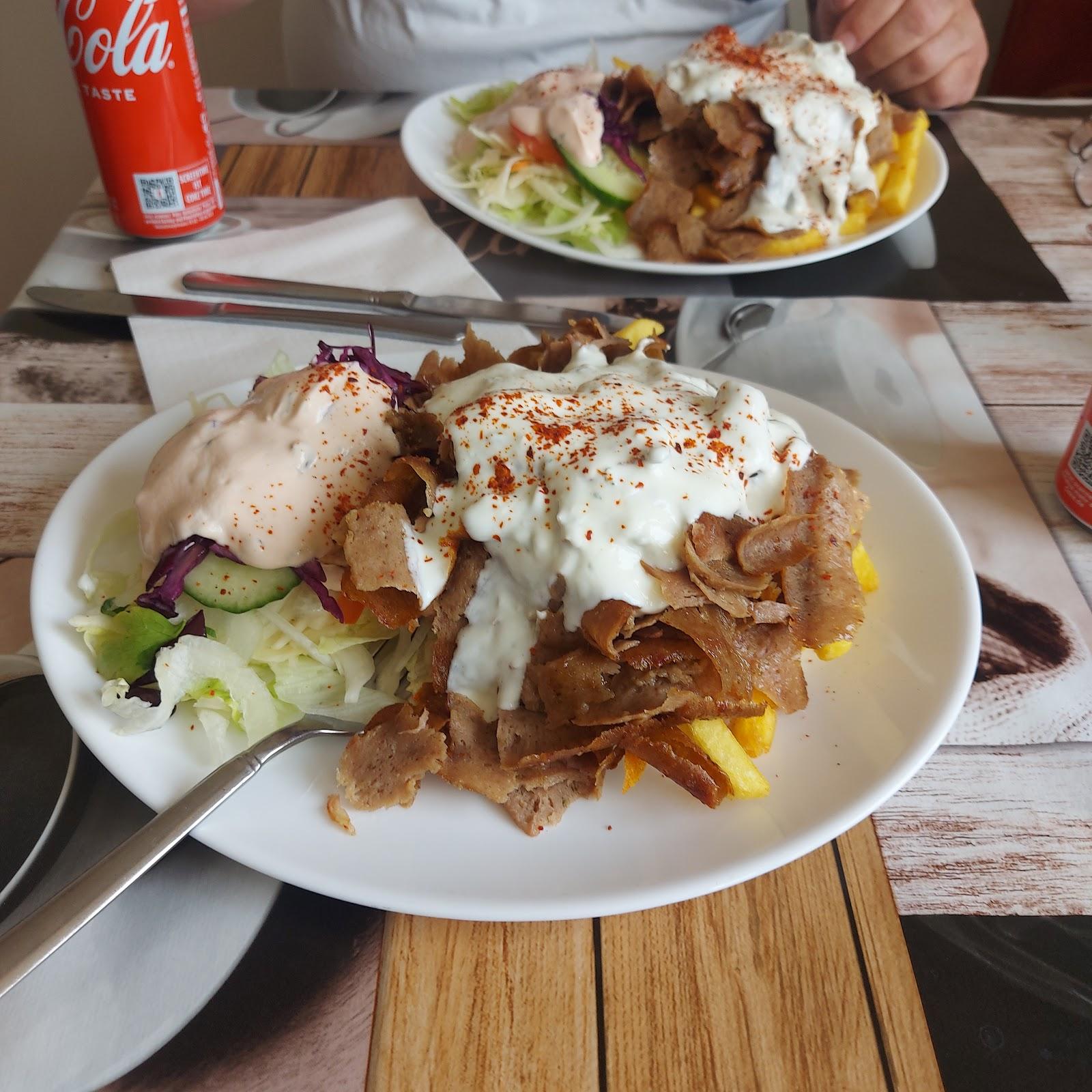 Restaurant "LOOQMA" in Sinn