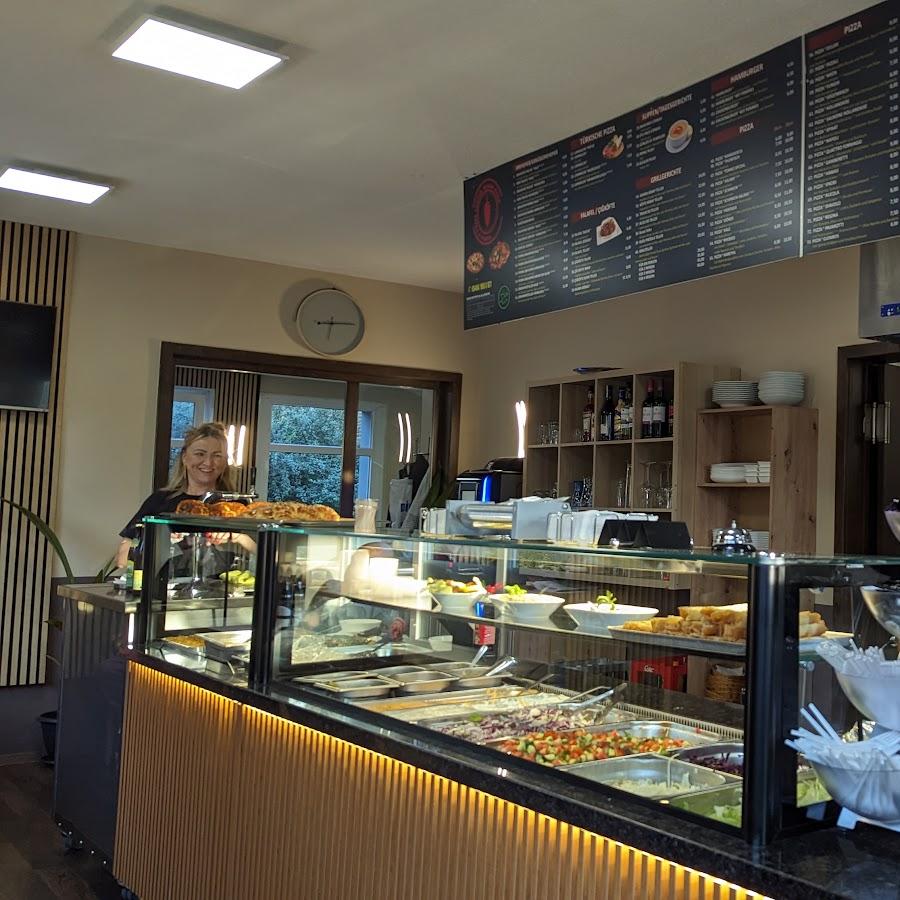 Restaurant "r Kebab Haus" in Lotte