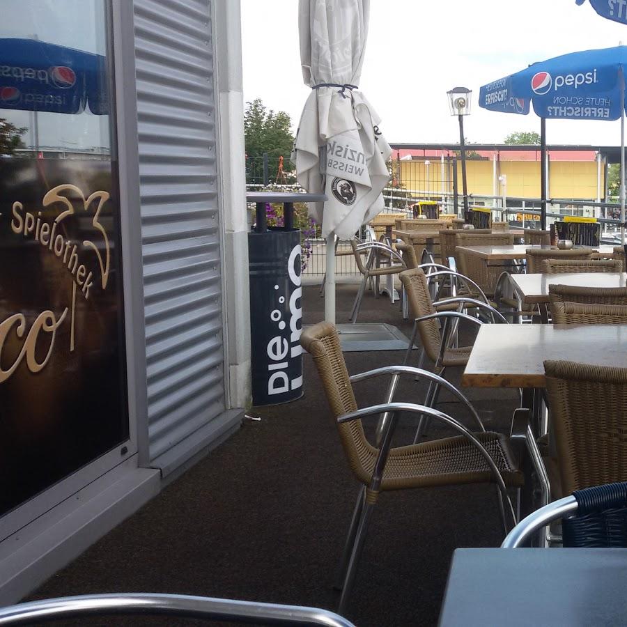 Restaurant "Cafe Coco" in Cham