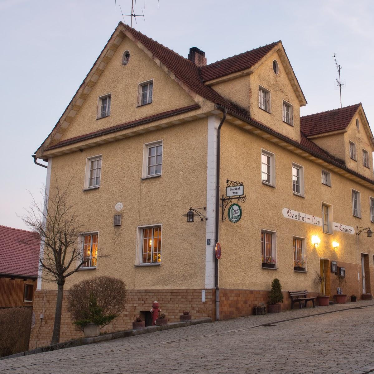 Restaurant "Pension-Gästehaus „Zum Egerländer Fachwerkhof“ mit  Das Marktplatz-Cafe " in  Neualbenreuth