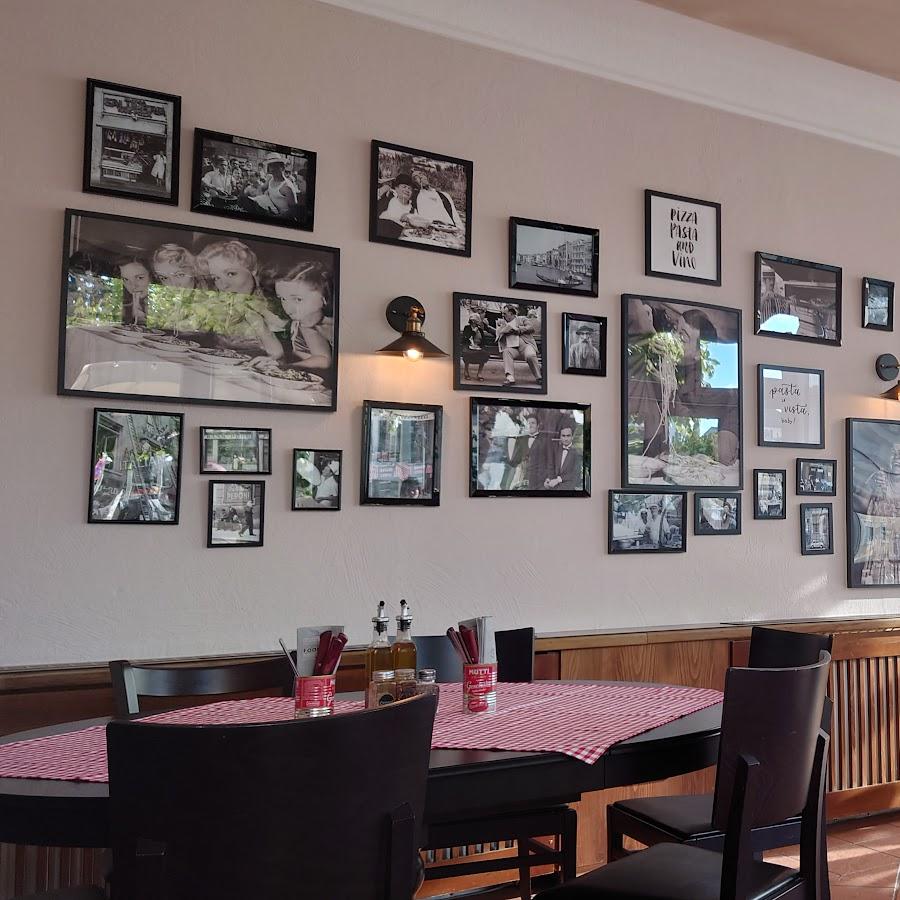 Restaurant "Tutti Amici „ Pizzeria & Trattoria“ Food Factory" in Eltville am Rhein