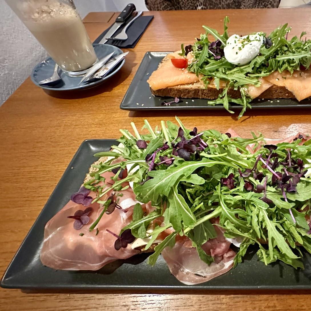 Restaurant "kommod - café | bistro | bar" in Abensberg