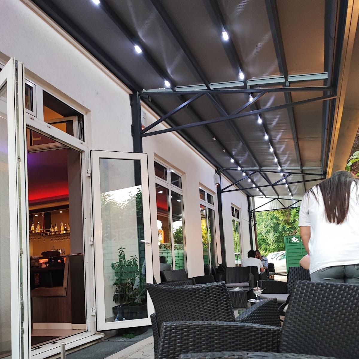 Restaurant "Aroma Restaurant & Shisha Bar" in Haar