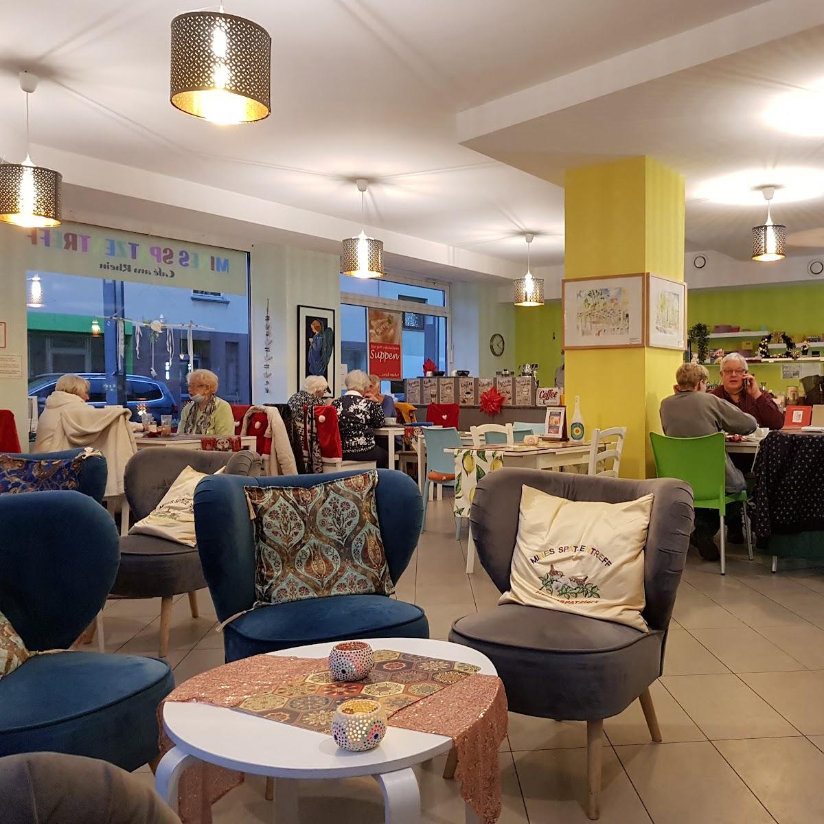 Restaurant "Mines Spatzentreff Café-Bistro am Rhein" in Wesseling