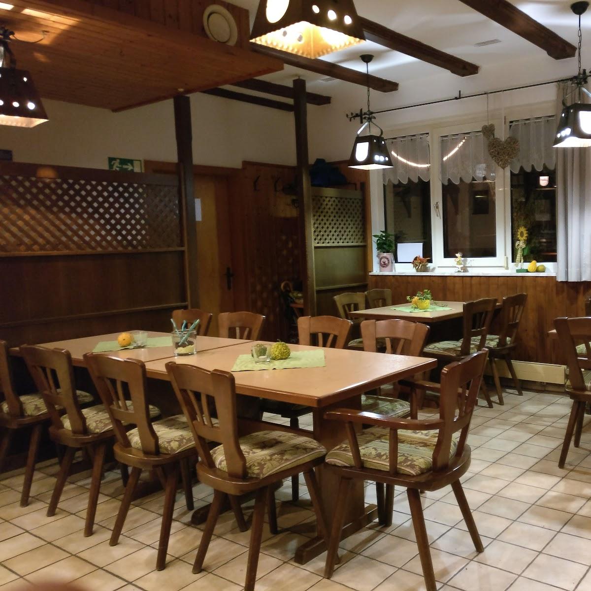 Restaurant "Gaststätte zur Burgruine - Fam. Stumpf" in Weißdorf