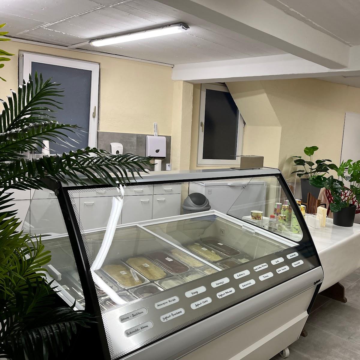 Restaurant "Eis" in Berkatal