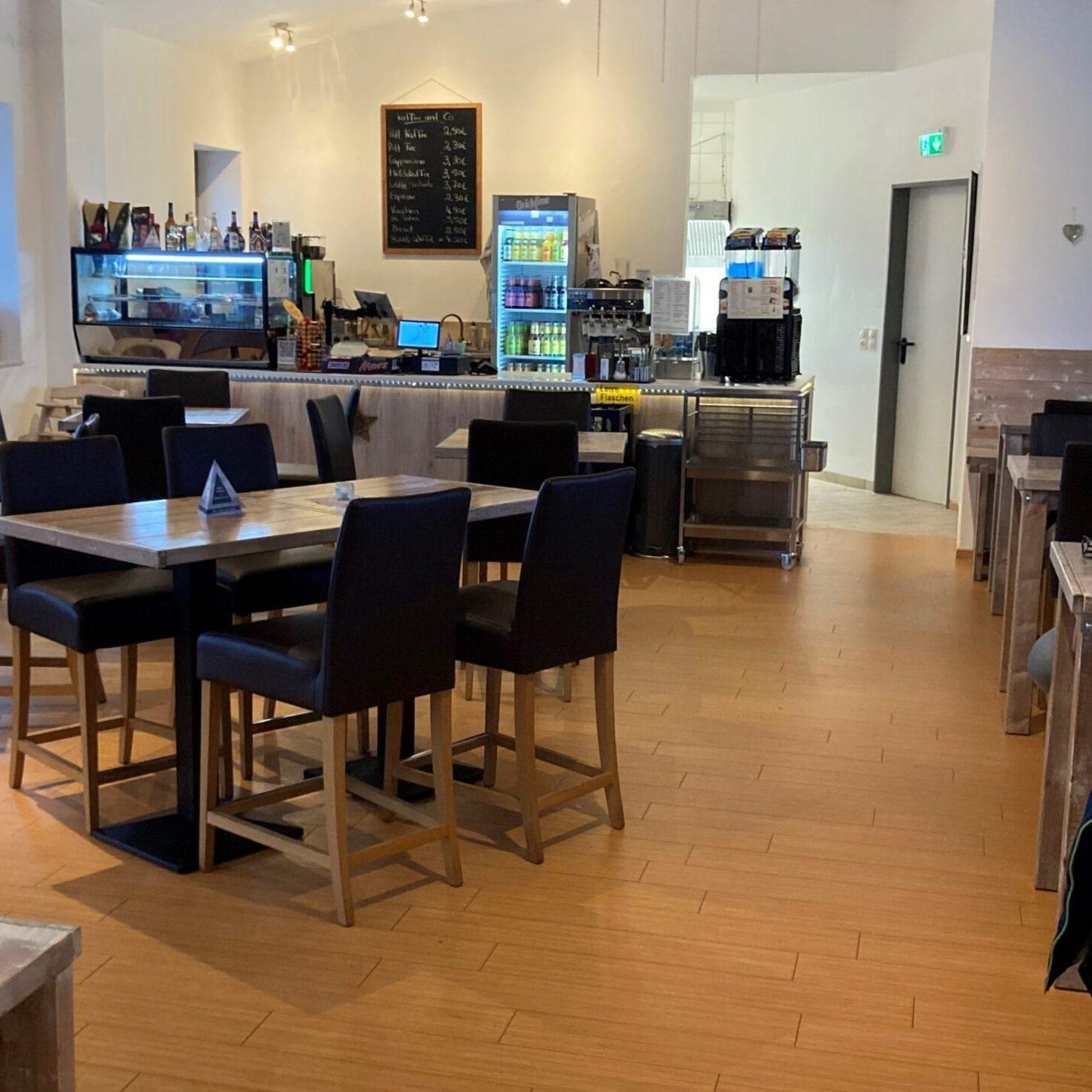 Restaurant "BenNis Robbenkiek" in Friedrichskoog