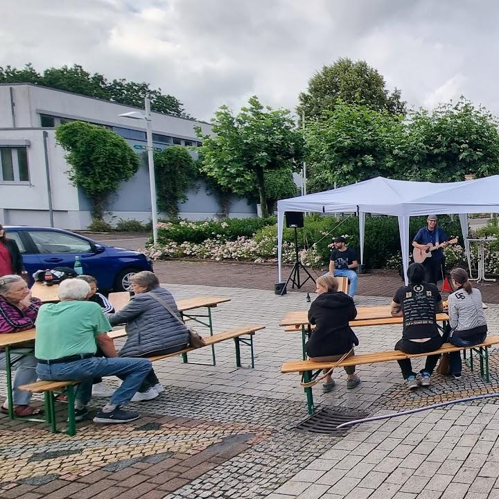 Restaurant "Zum  Icke  Currywurst" in Schmelz