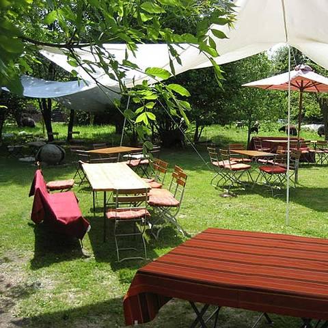 Restaurant "Gartencafé Wiligrad" in Lübstorf