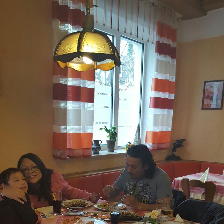 Restaurant "Bistrorant Pizzeria Hirsch Da Raffaele & Ana" in Burladingen